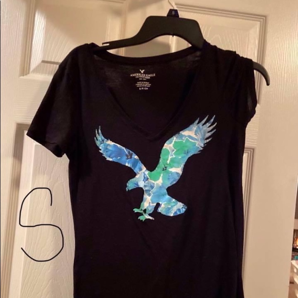 Small AE tee